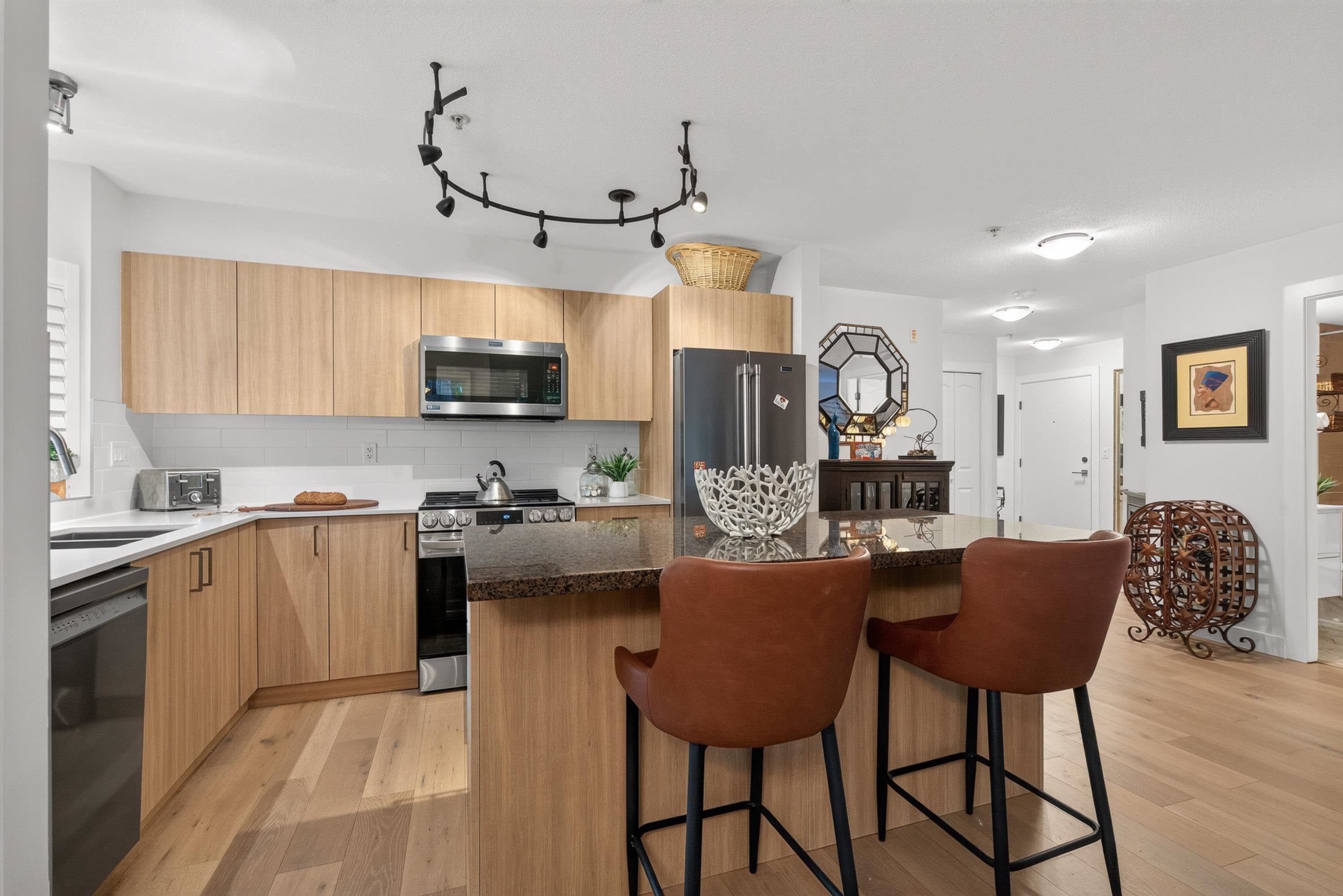 209 - 8717 160 Street, Surrey