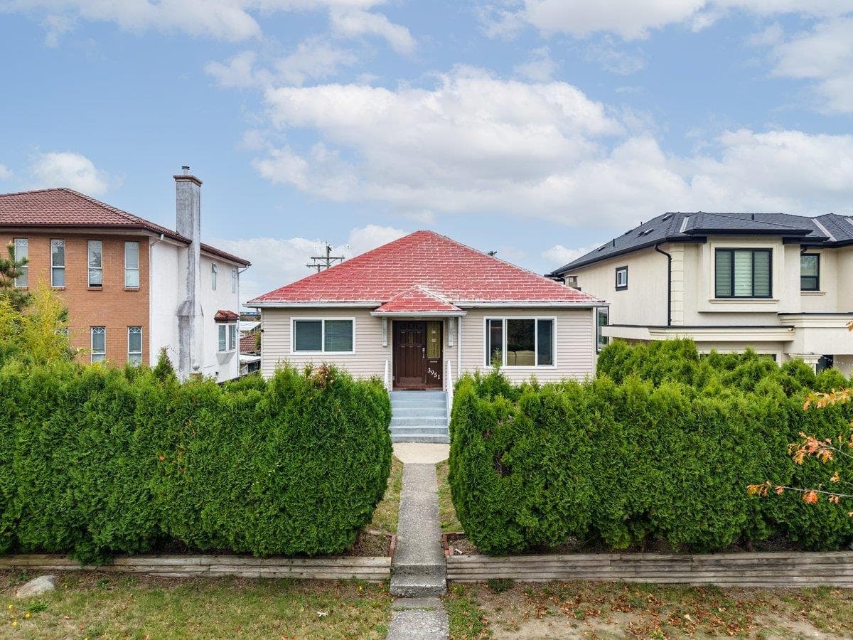 3951 Slocan Street, Vancouver