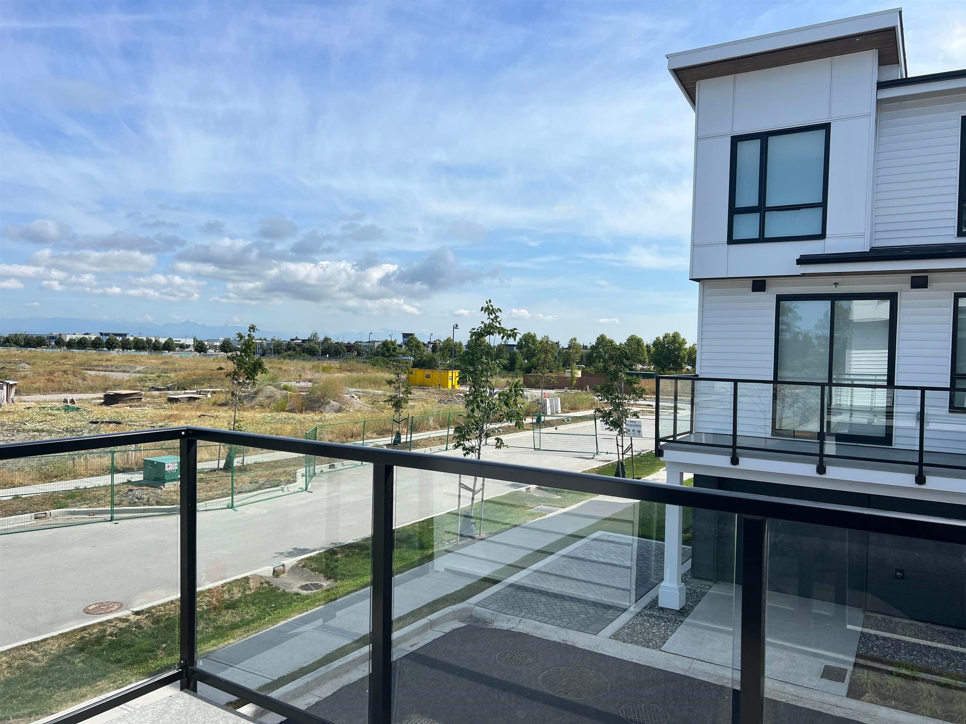 10 - 4745 Spruce Way, Tsawwassen