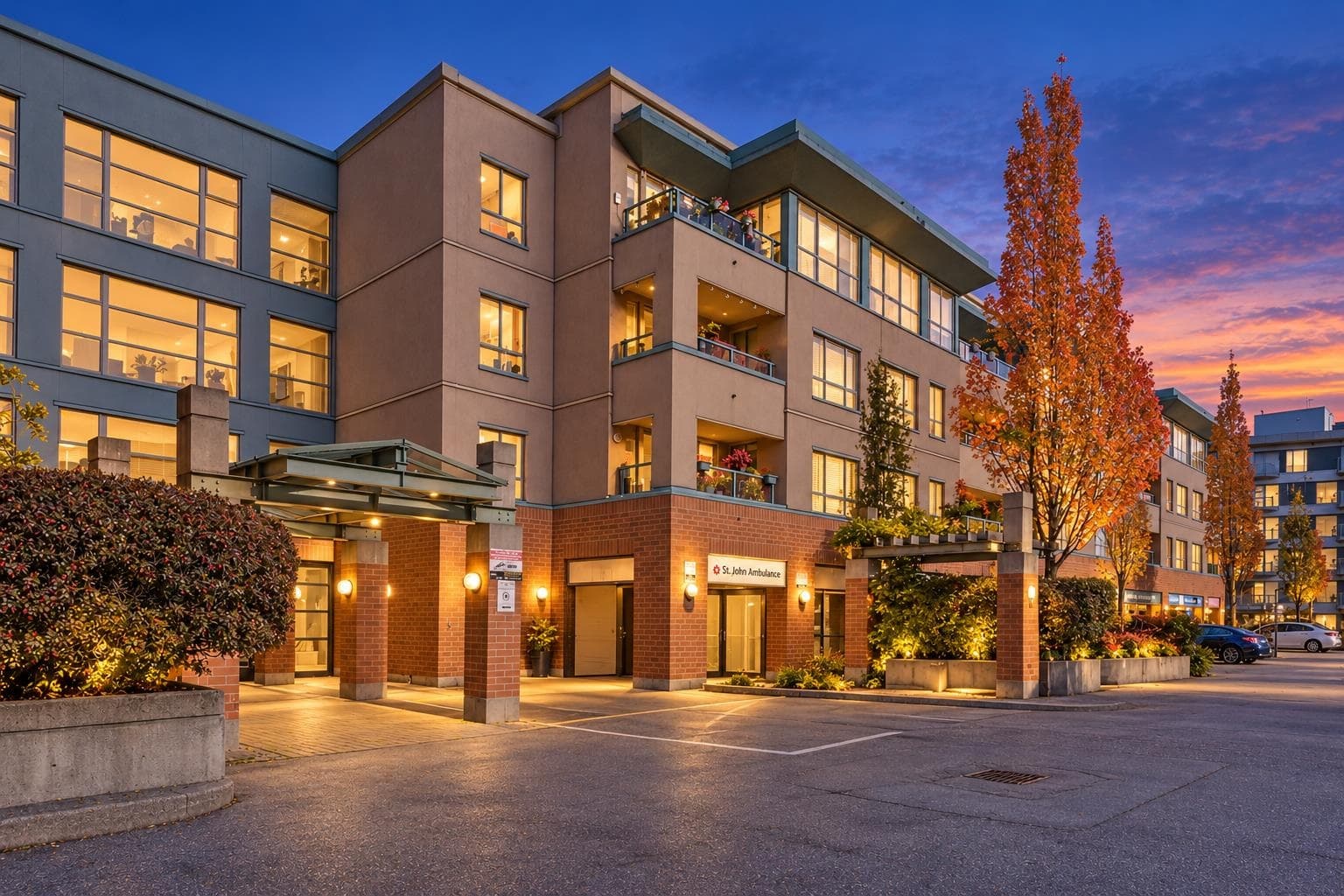 PH12 - 223 Mountain Highway, North Vancouver