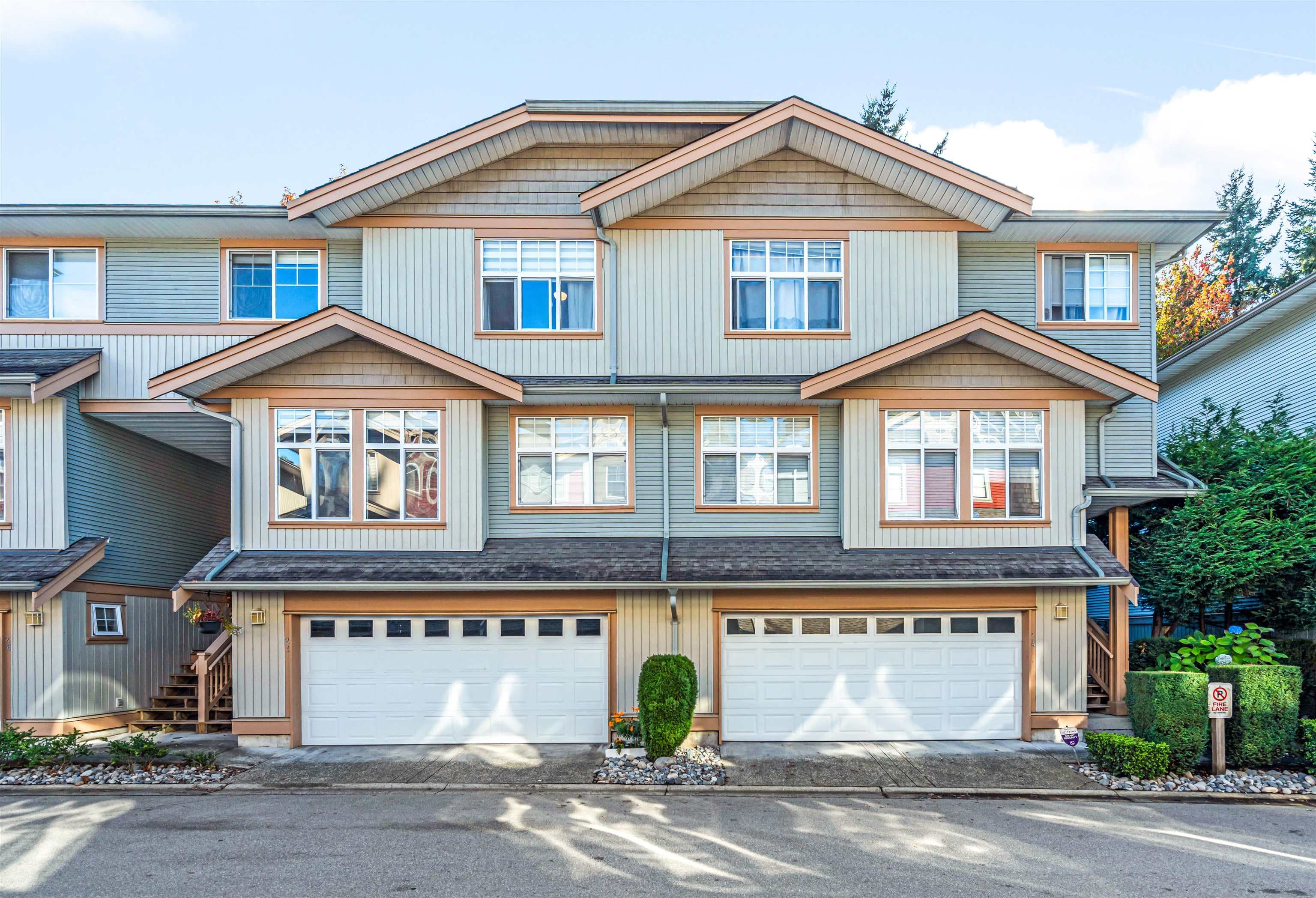 25 - 7518 138 Street, Surrey