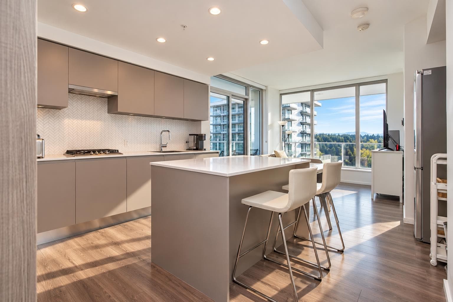 2801 - 3833 Evergreen Place, Burnaby