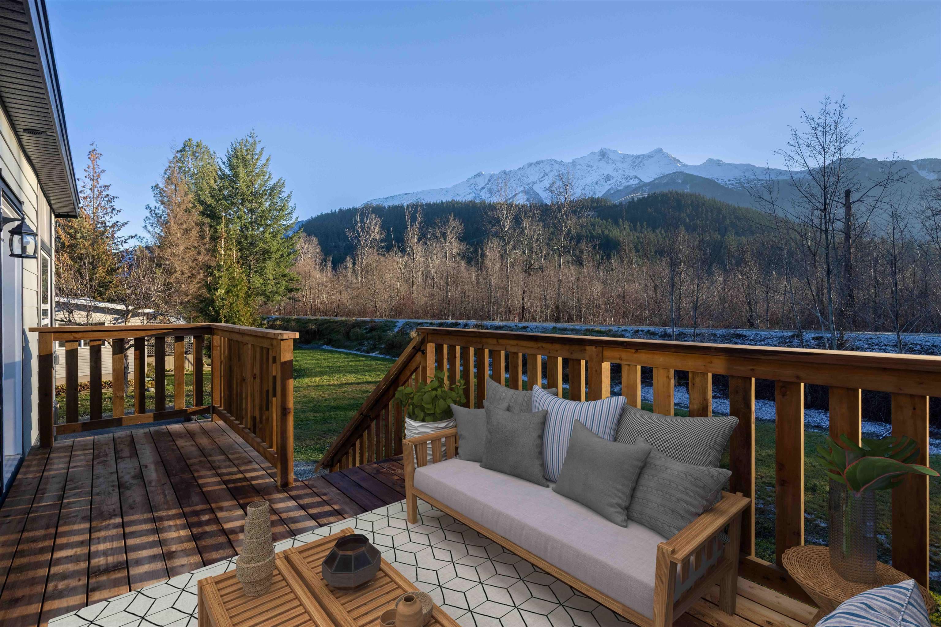 50 - 7370 Highway 99, Pemberton
