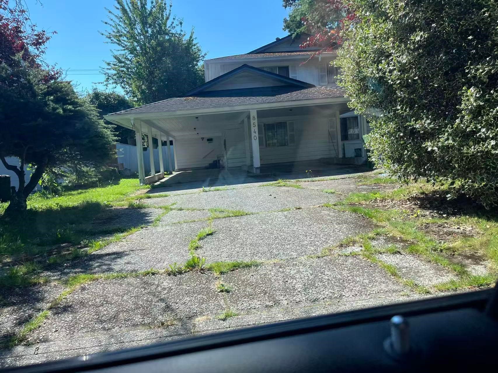 Upper/Downstair - 8540 Rosemary Ave, Richmond