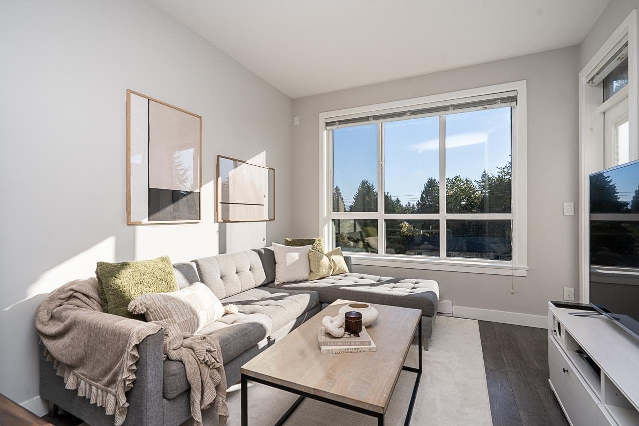 405 - 15388 105 Avenue, Surrey
