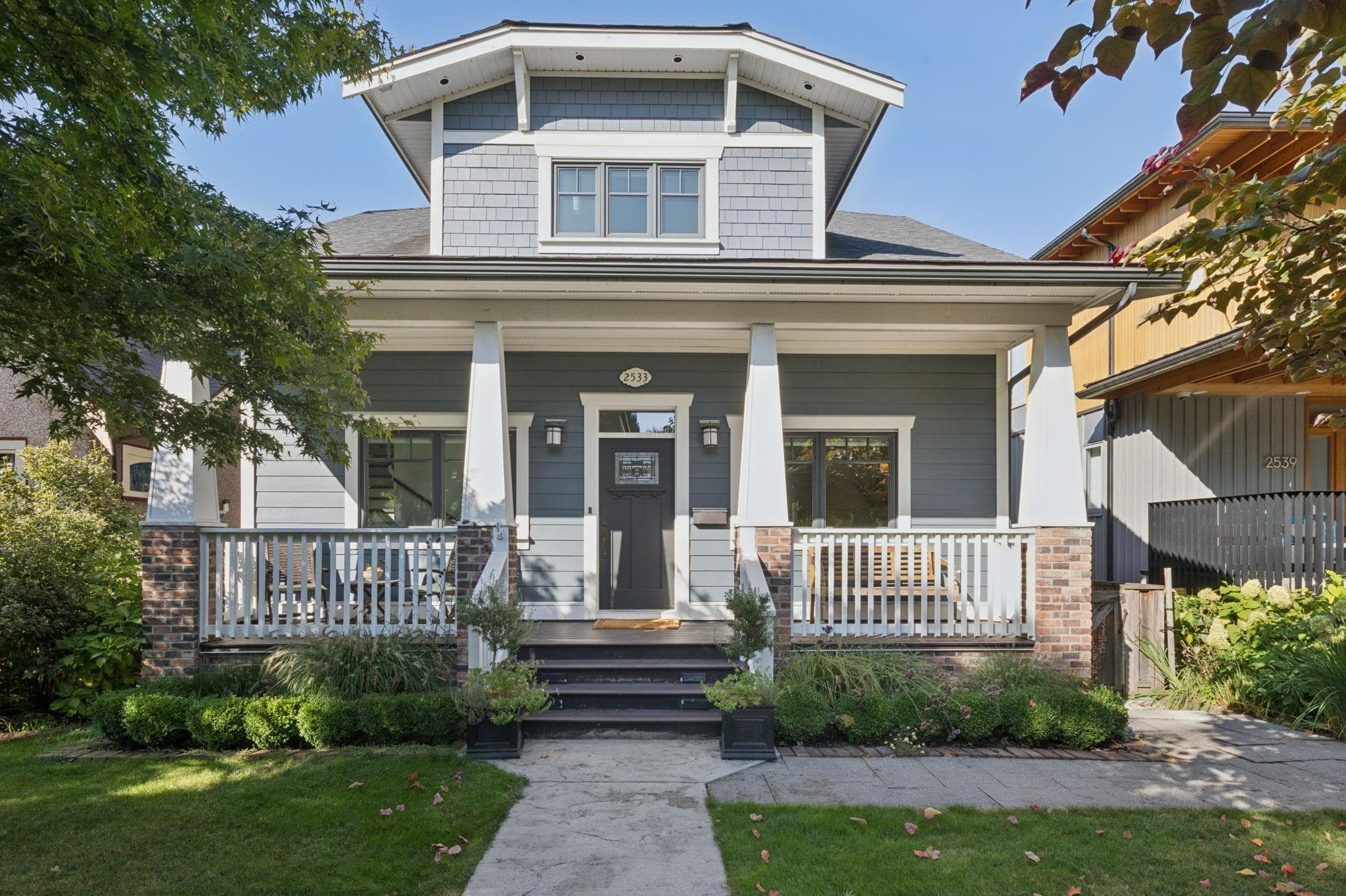 2533 Kitchener Street, Vancouver