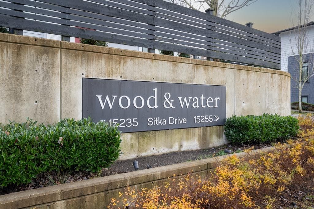 109 - 15235 Sitka Drive, Surrey