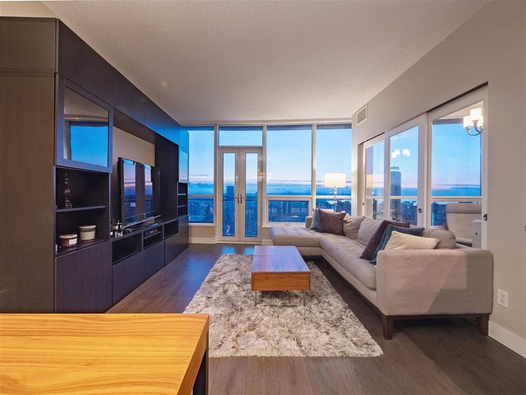 39fl - 833 Seymour Street, Vancouver