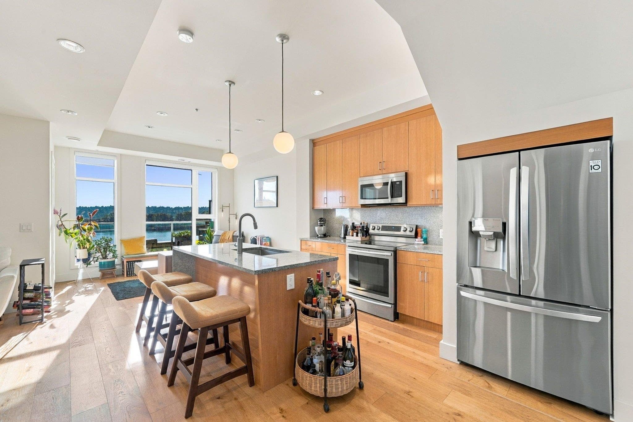 303 - 250 Columbia Street, New Westminster