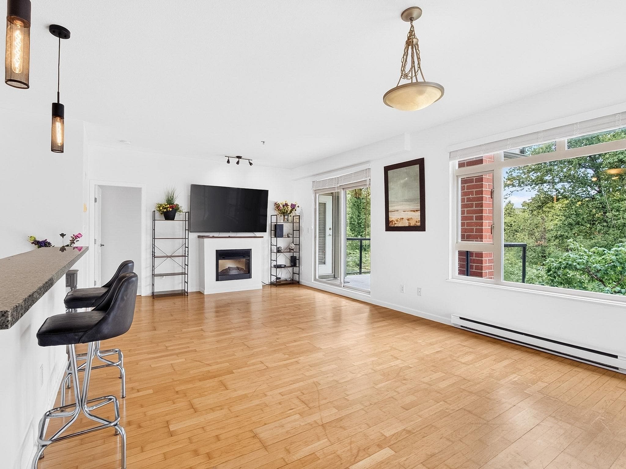 304 - 100 Capilano Road, Port Moody