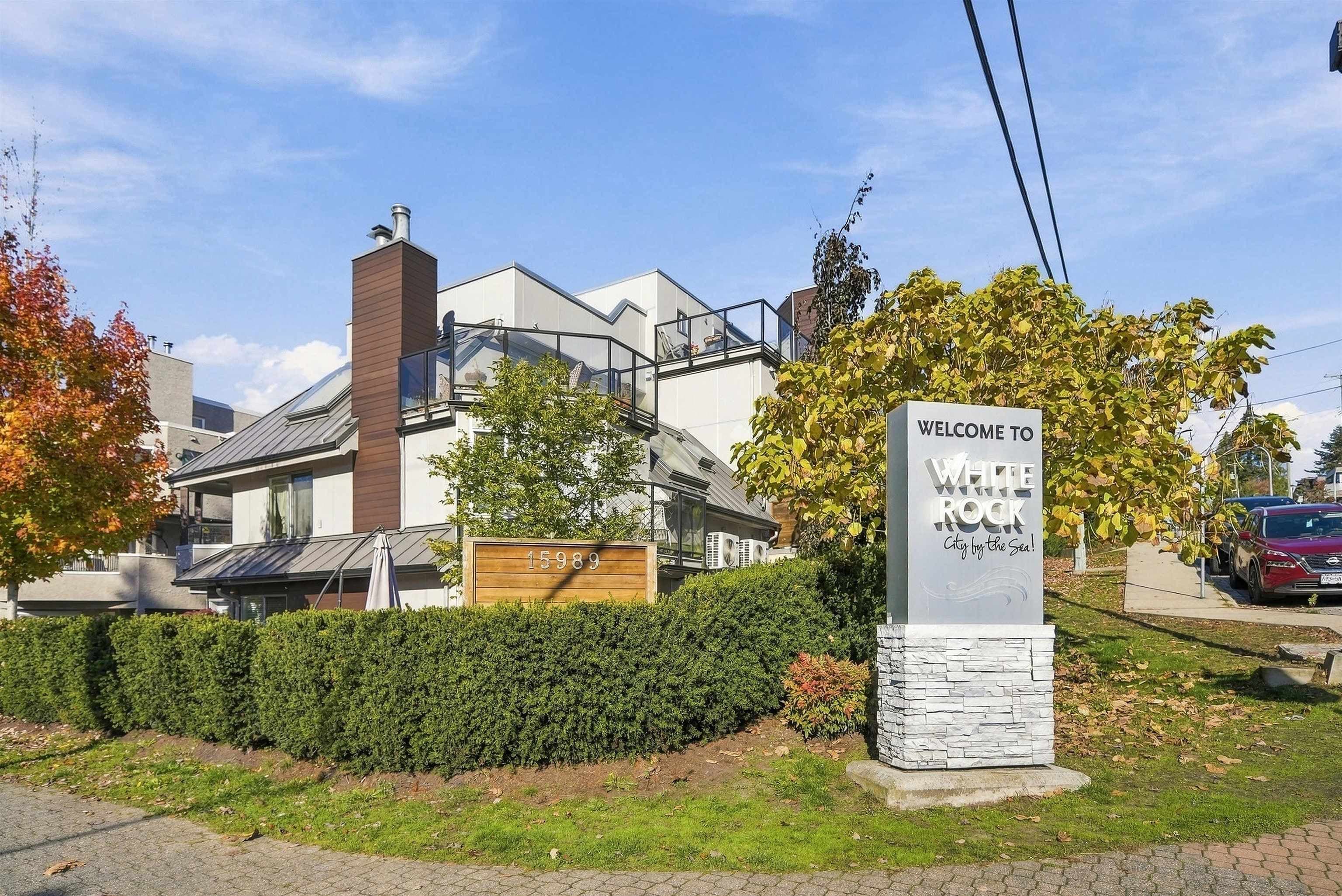 9 - 15989 Marine Drive, White Rock