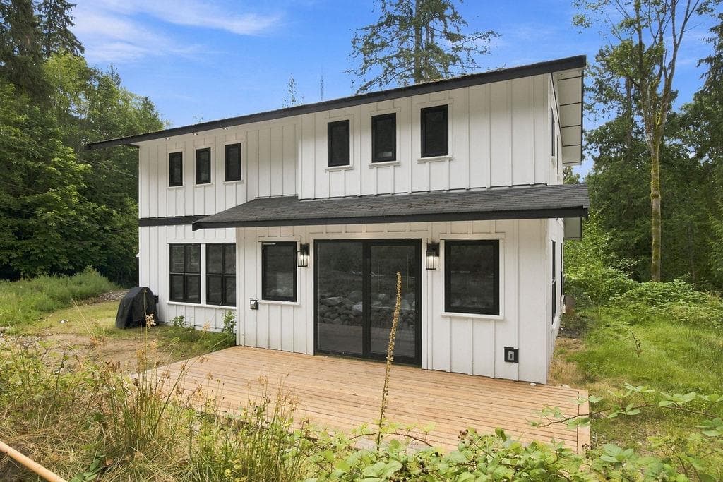 1535 Margaret Road, Roberts Creek