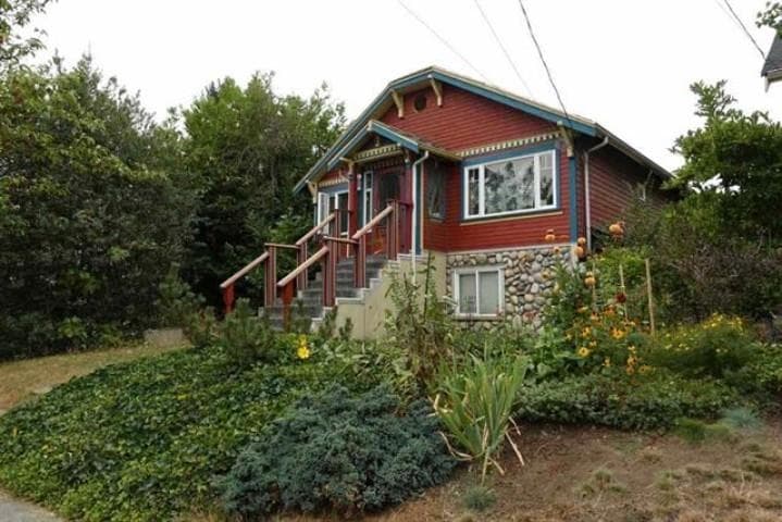 441 Fader Street, New Westminster