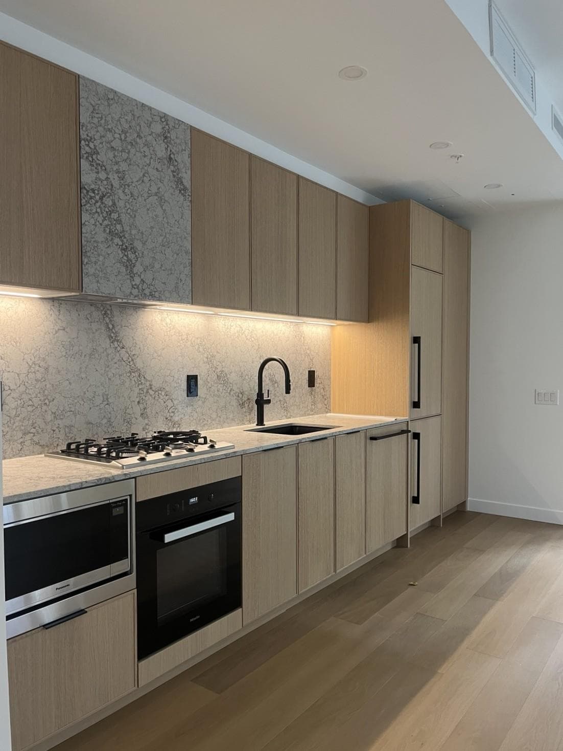 193 - 5433 Oak Street, Vancouver