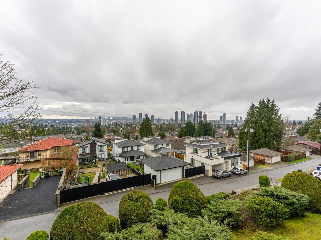 307 - 5340 Hastings Street, Burnaby