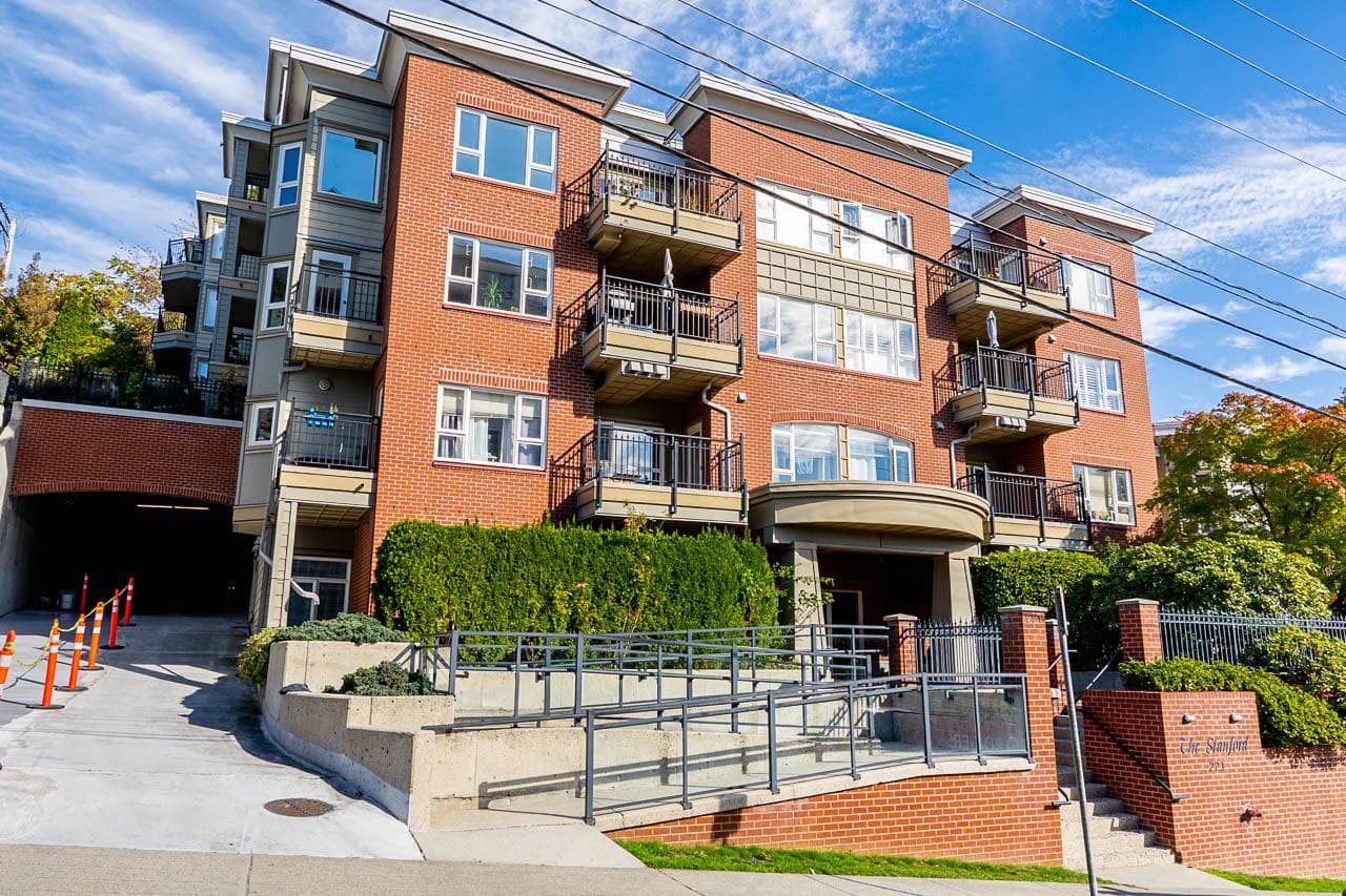 301 - 221 Eleventh Street, New Westminster