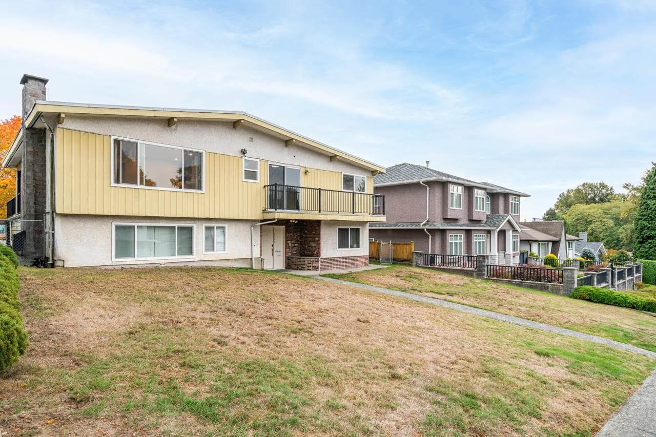 5311 Meadedale Drive, Burnaby