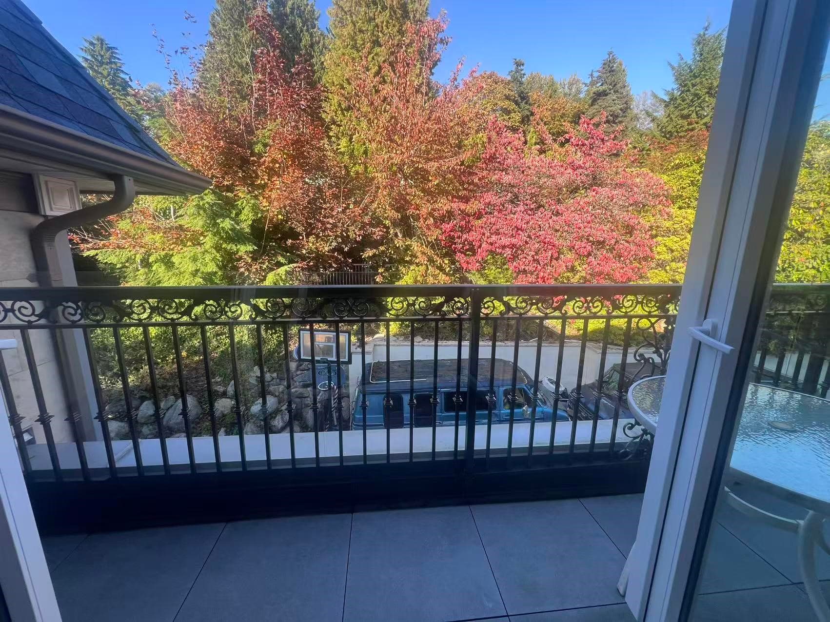 Upstairs - 1310 Tyrol Road, West Vancouver