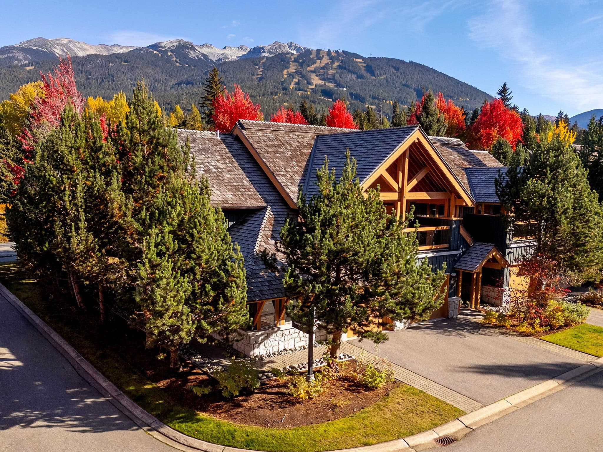 4855 Casabella Crescent, Whistler