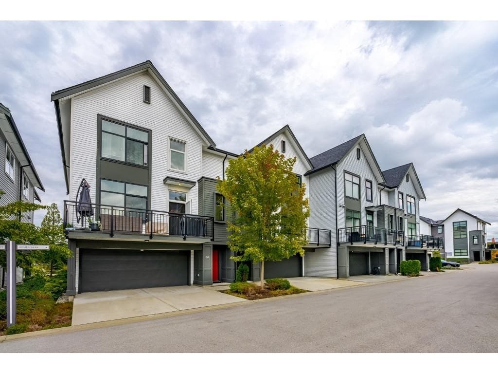 64 - 17555 57a Avenue, Surrey