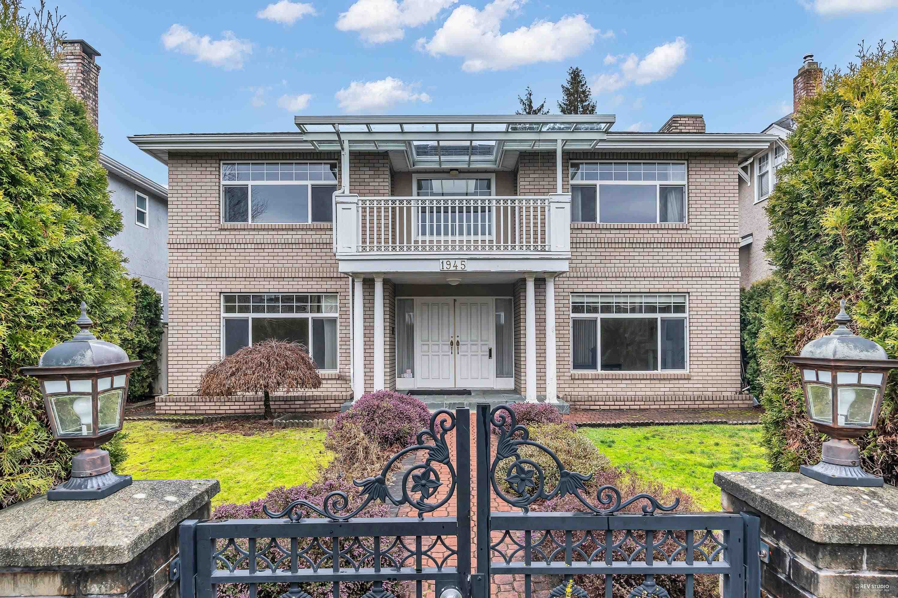 1945 W 44th Avenue, Vancouver