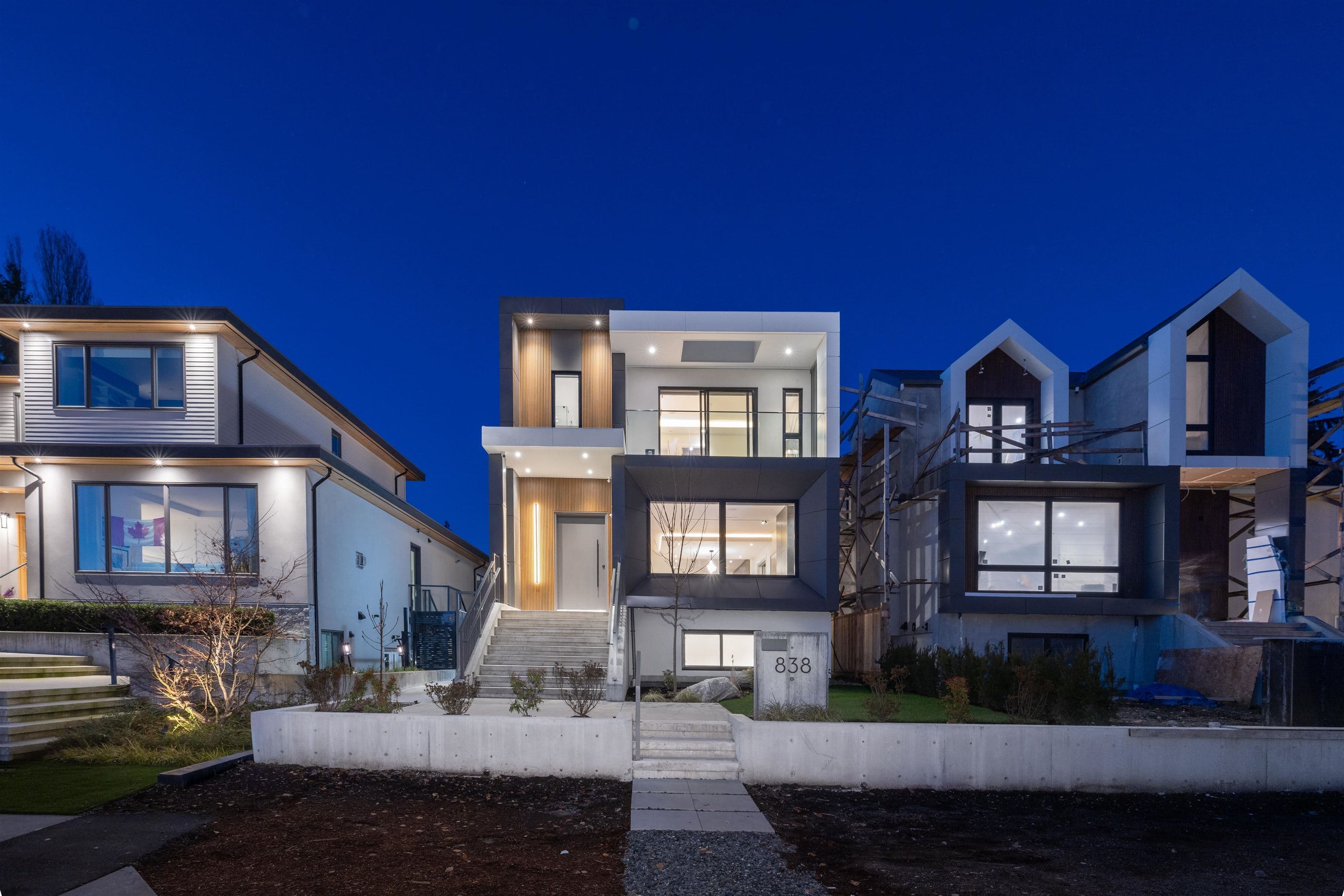 838 E 14th Street, North Vancouver