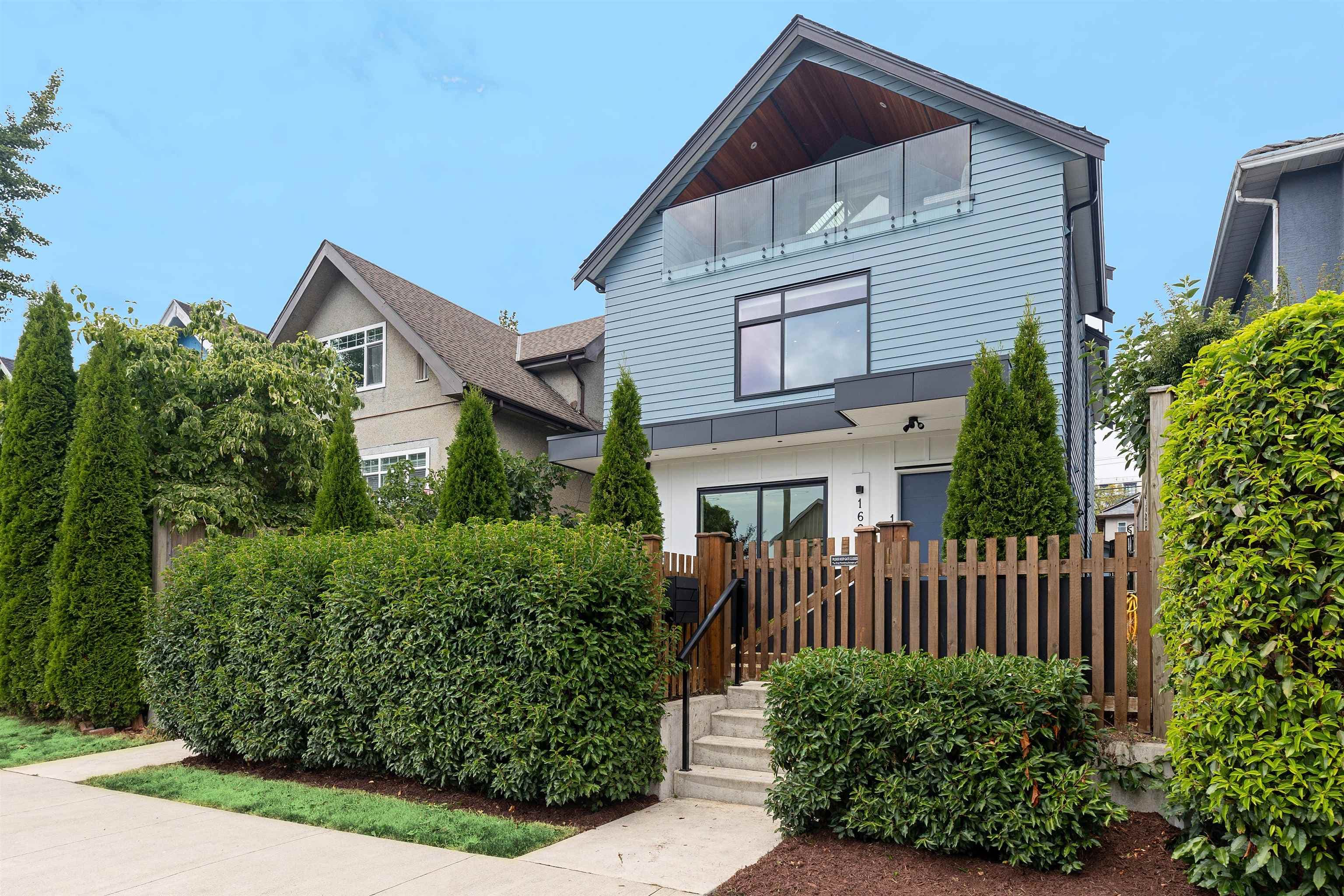 1 - 1621 E 11th Avenue, Vancouver
