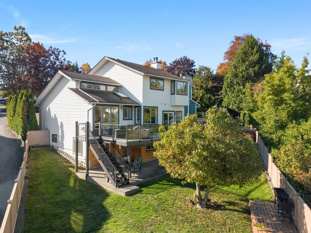 2137 Parapet Terrace, Port Coquitlam
