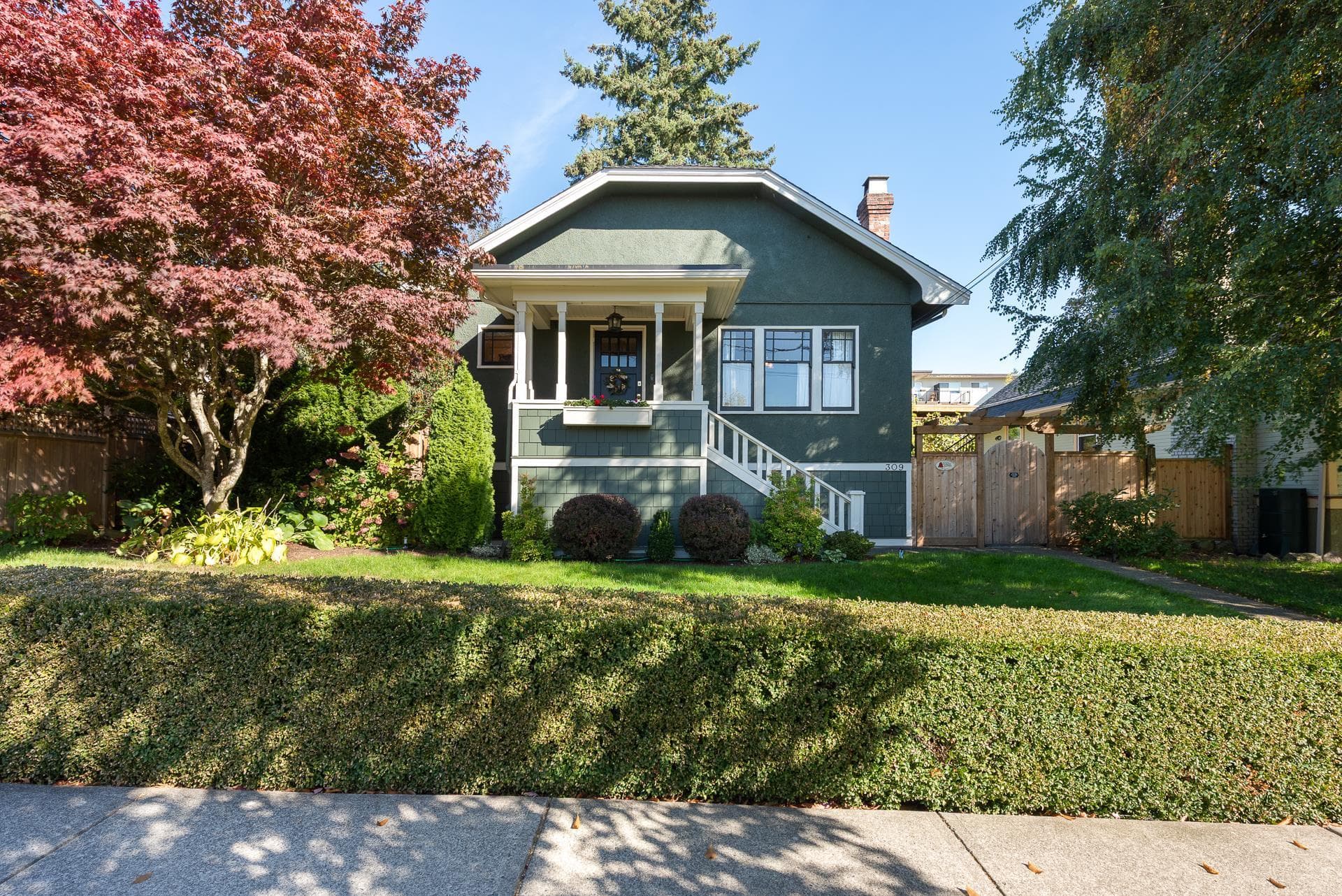 309 Ninth Street, New Westminster