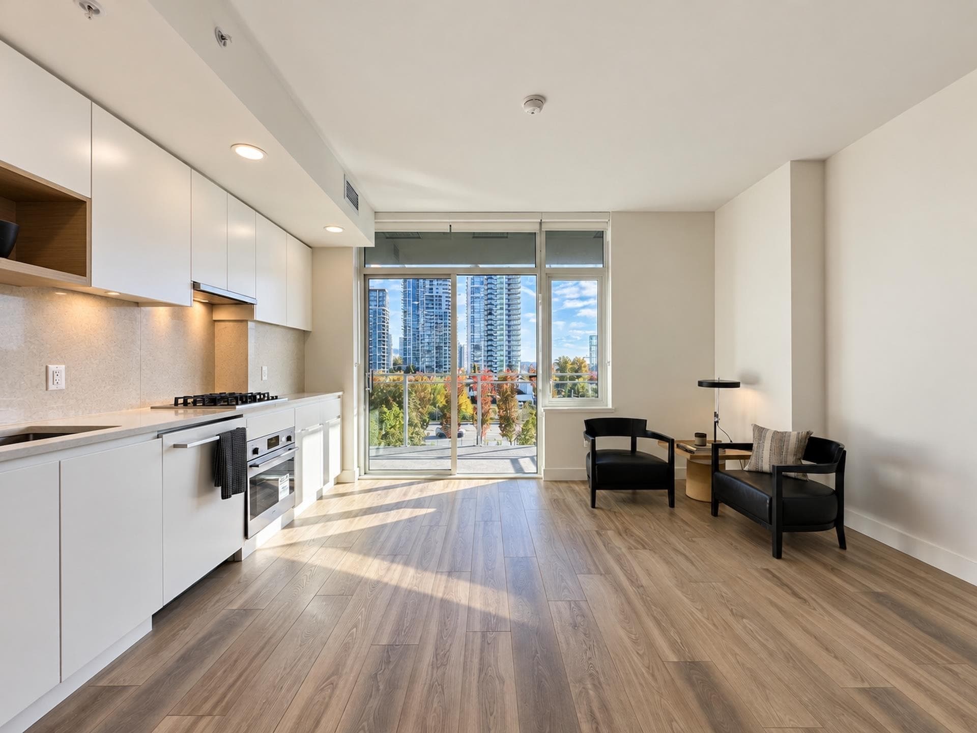 403 - 4433 Alaska Street, Burnaby