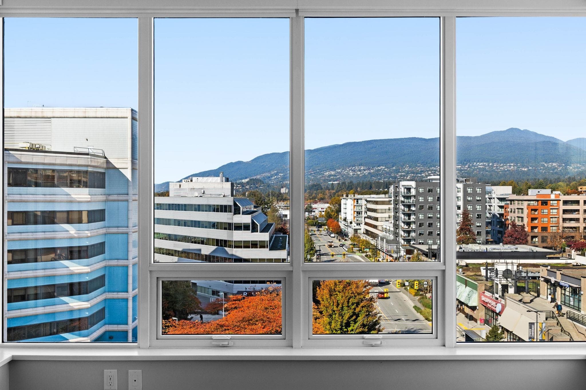 806 - 118 Carrie Cates Court, North Vancouver