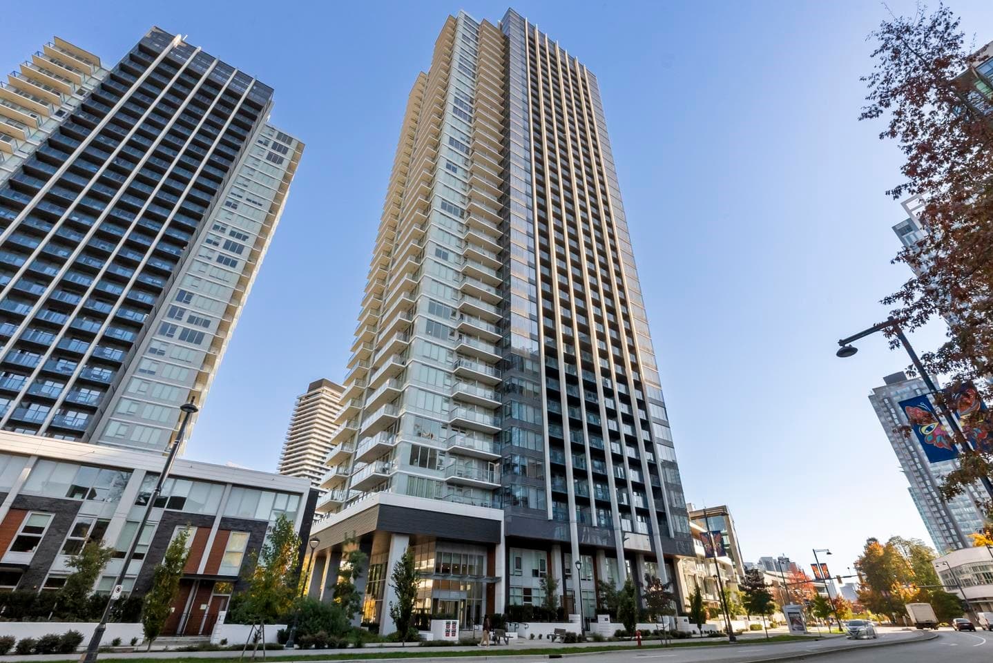 1002 - 10448 University Drive, Surrey