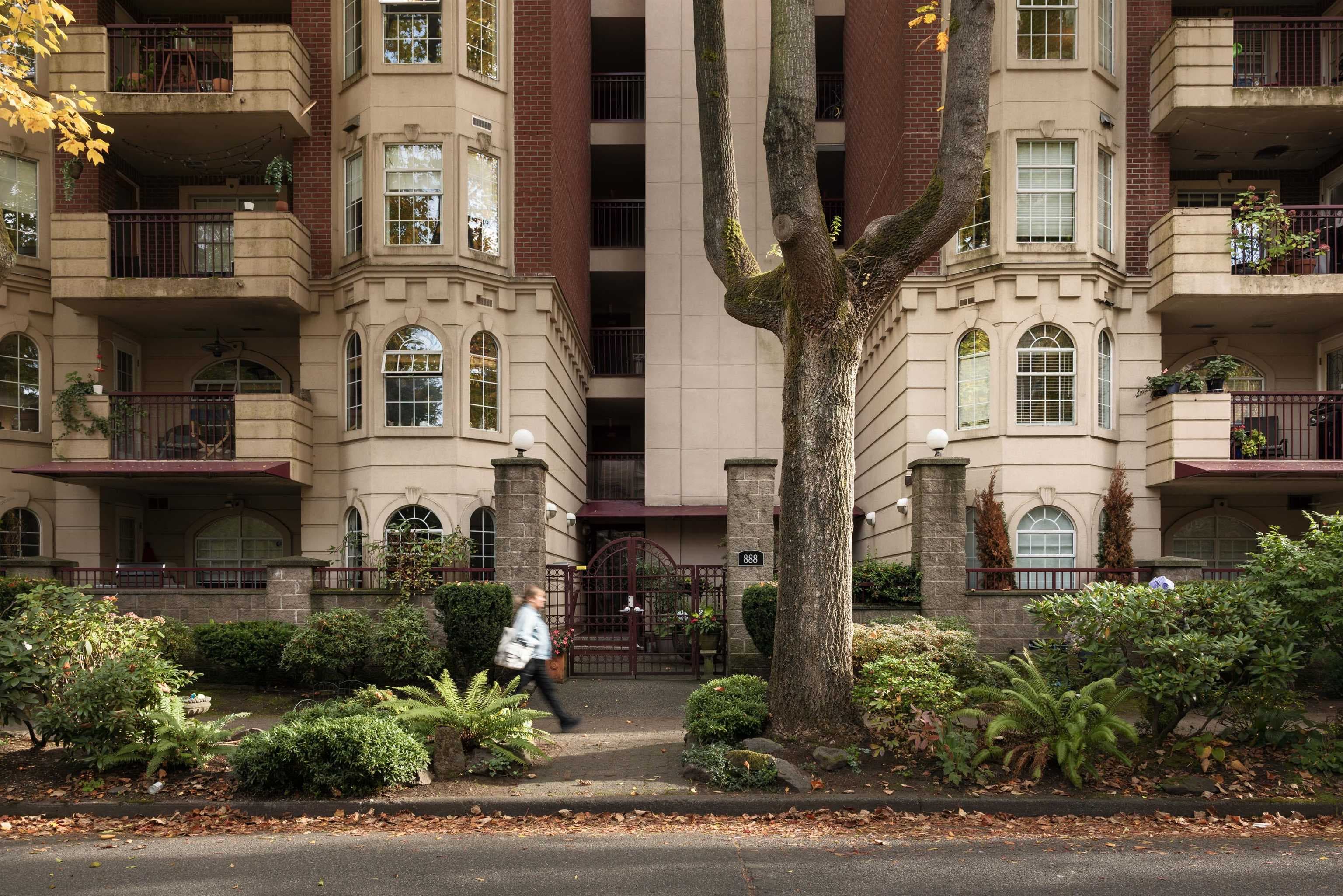 603 - 888 Bute Street, Vancouver