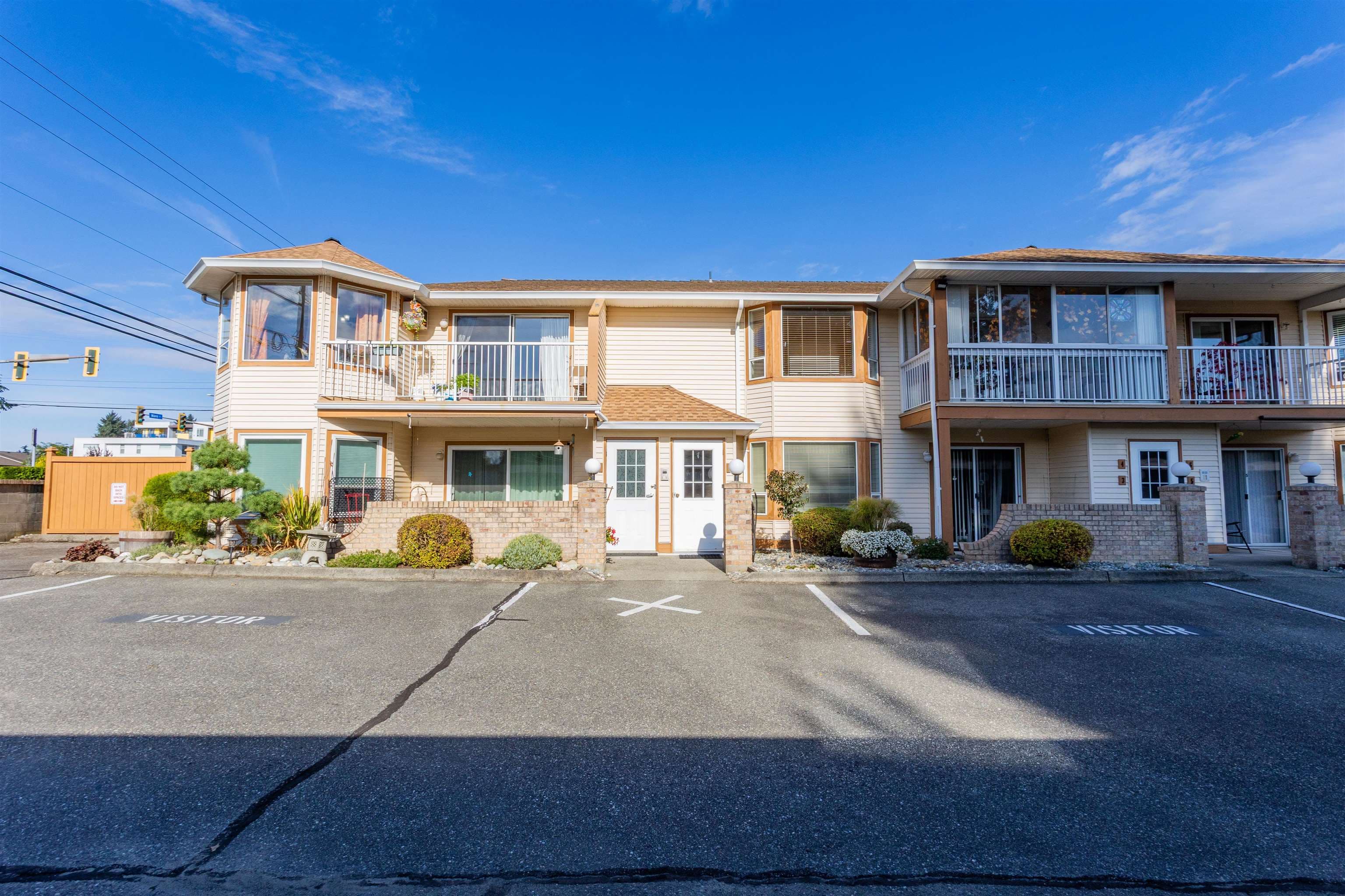 2 - 2456 Ware Street, Abbotsford
