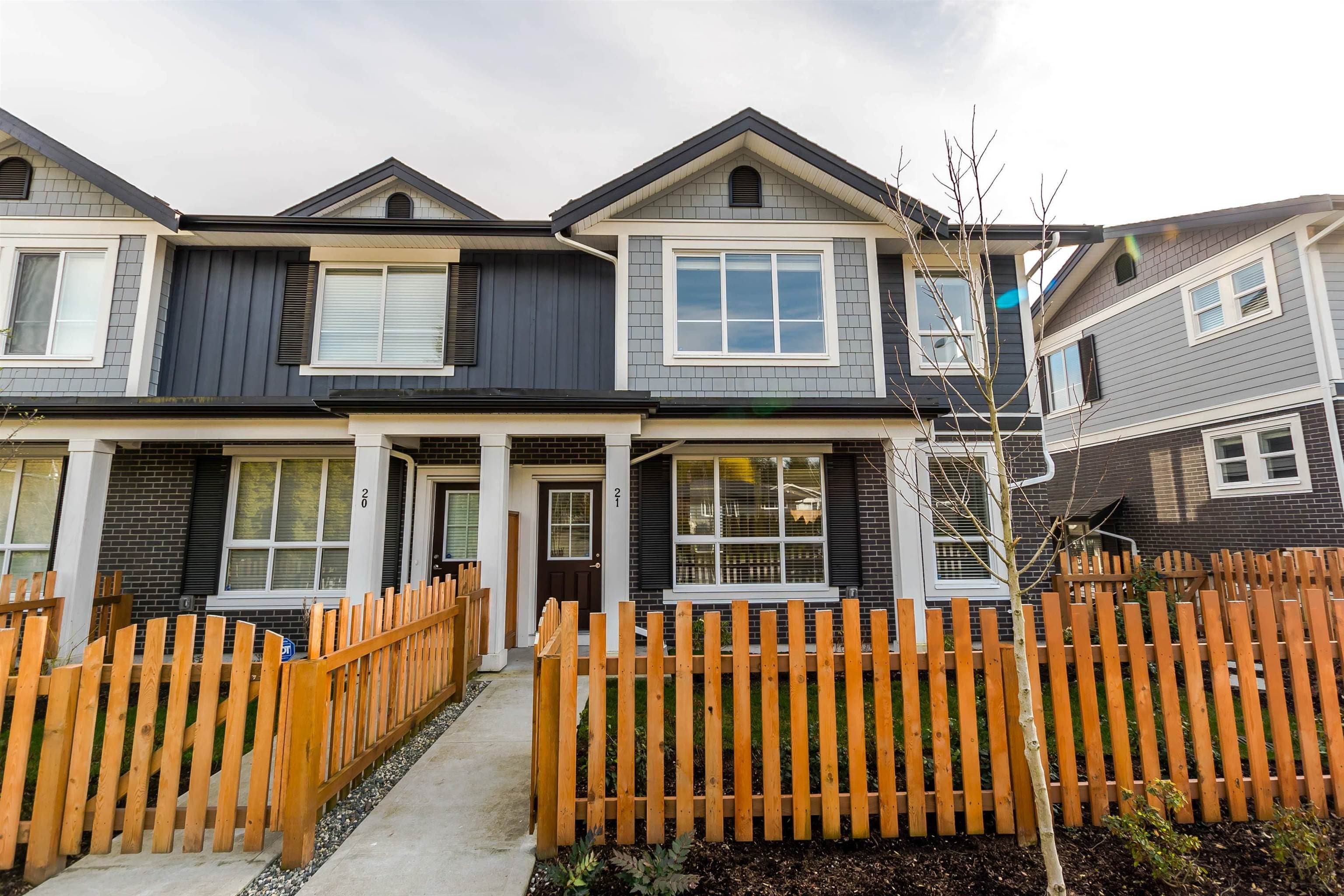 21 - 7157 210 Street, Langley