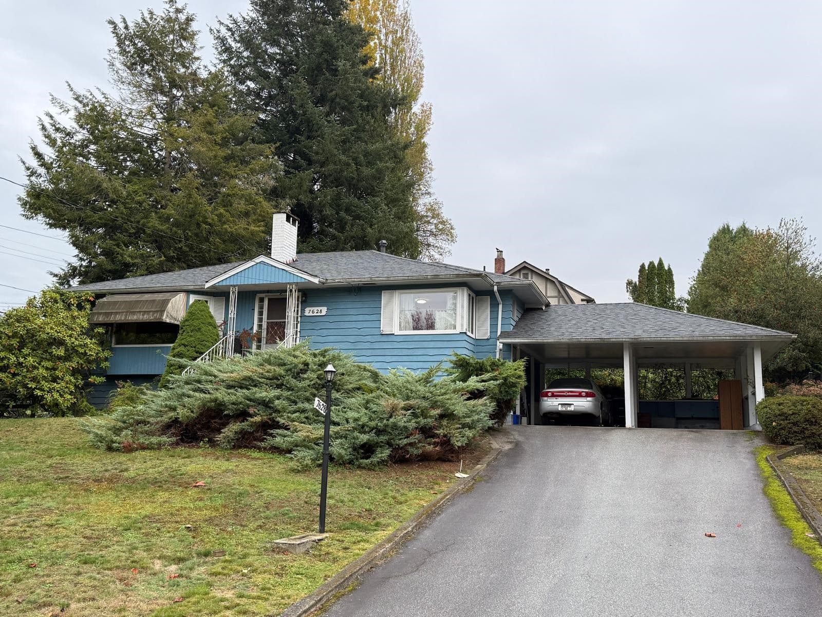 7628 Clayton Avenue, Burnaby