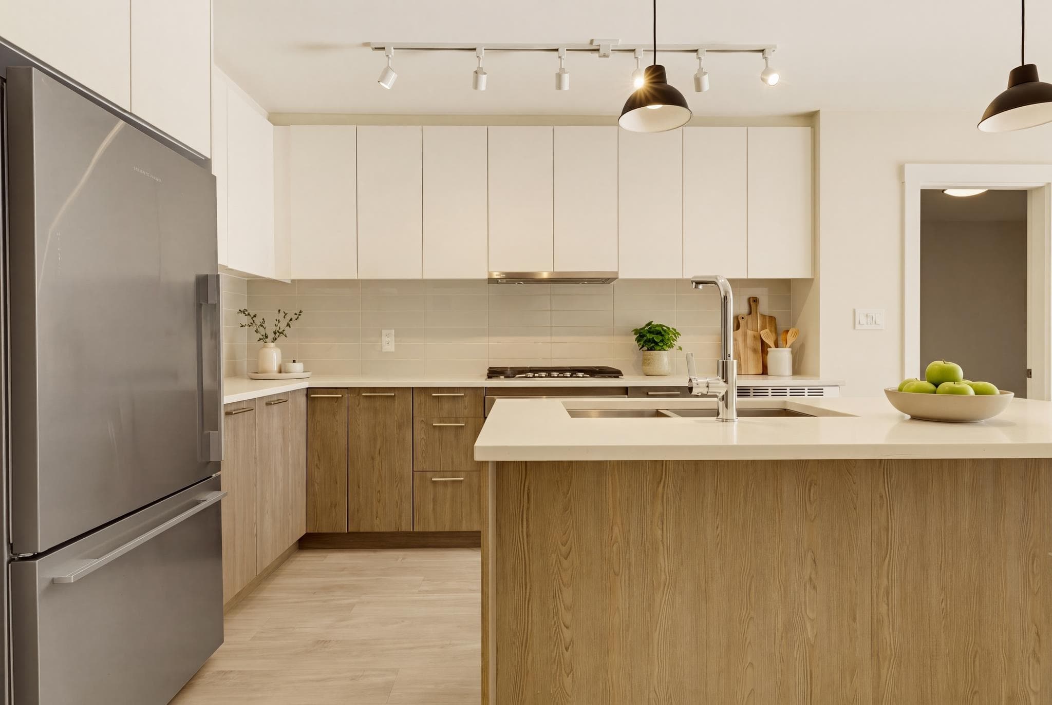 G4 - 625 E 3rd Street, North Vancouver