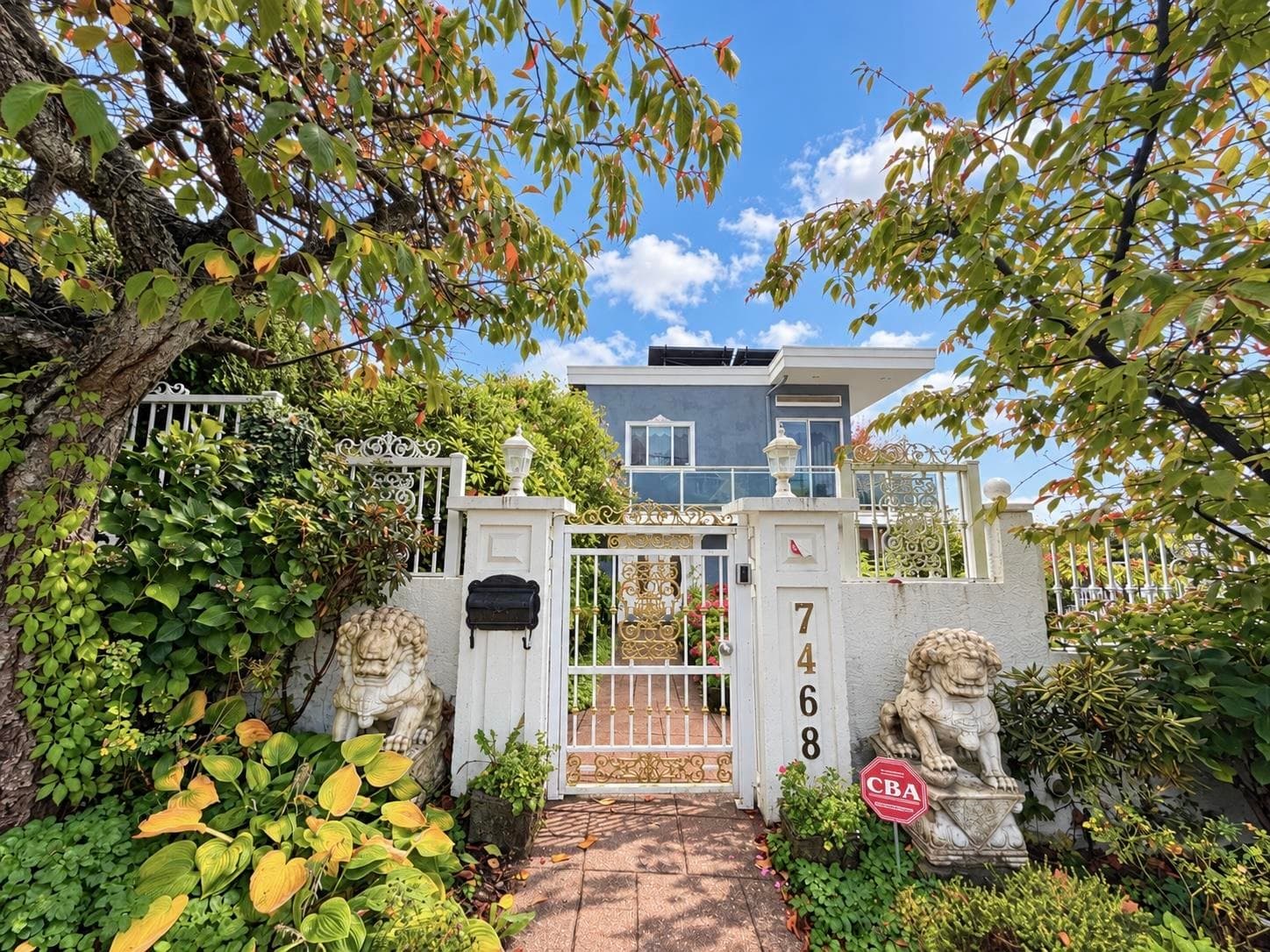 7468 Curtis Street, Burnaby