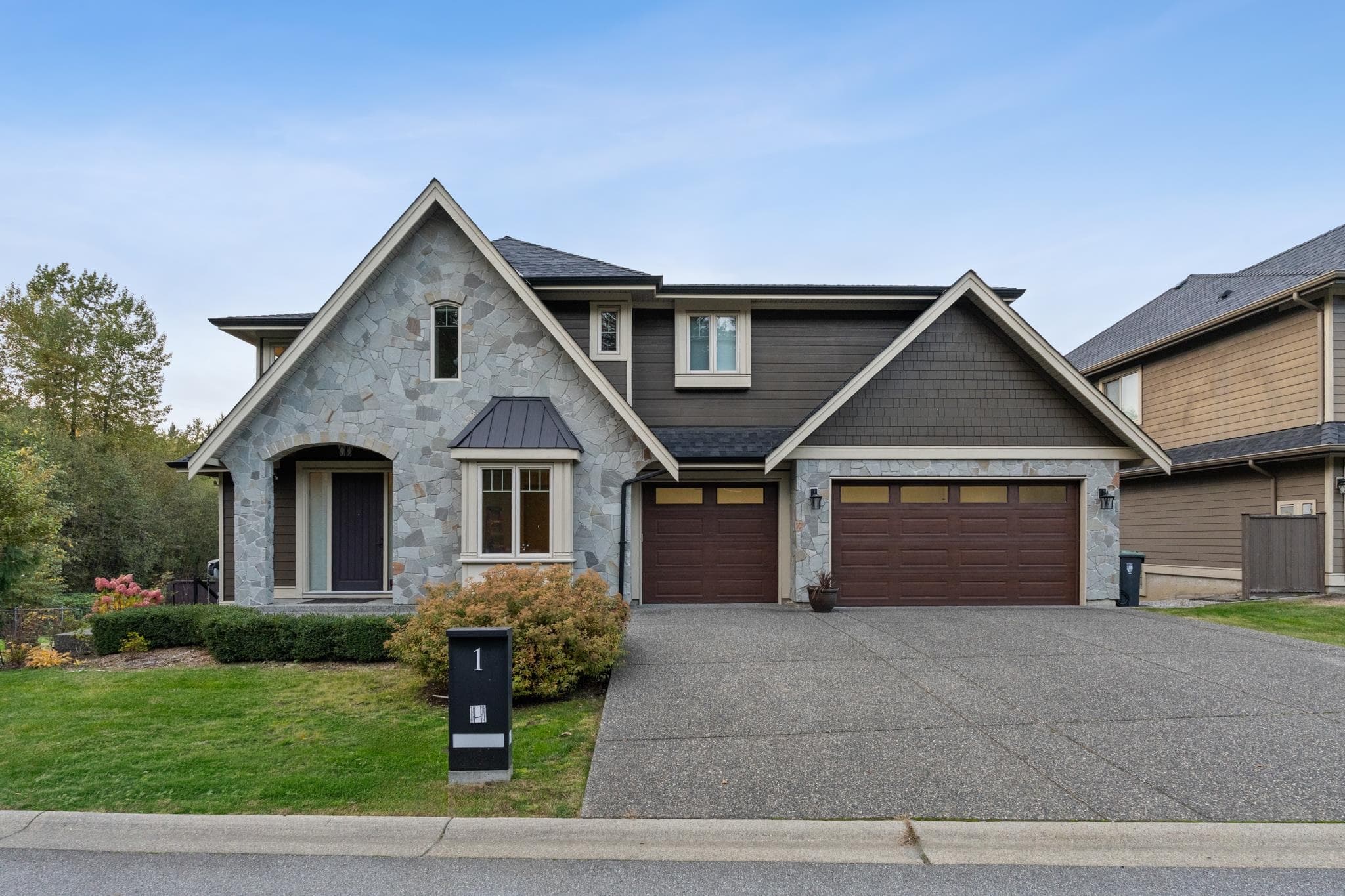 1 - 24455 61 Avenue, Langley