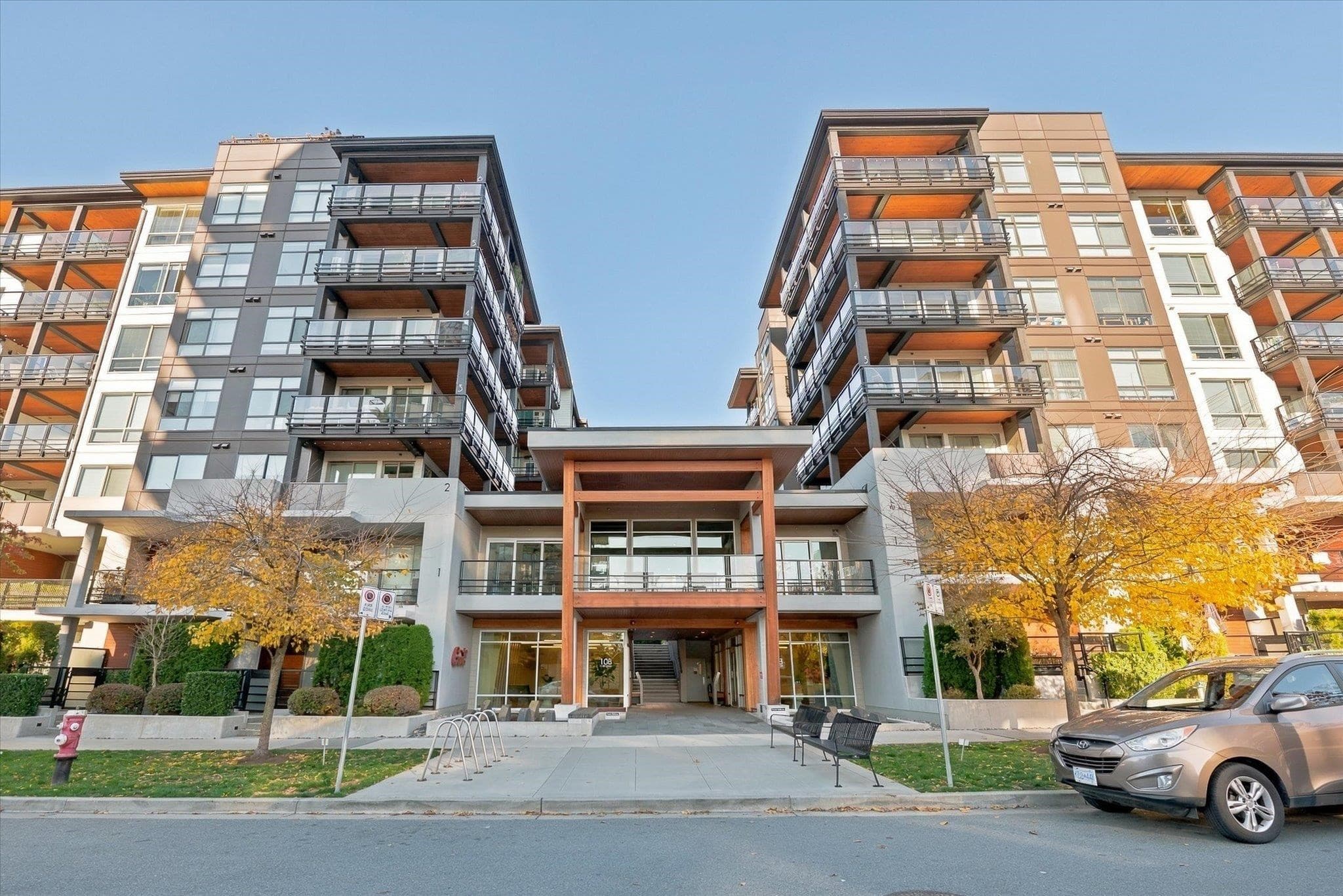 311 - 108 E 8th Street, North Vancouver