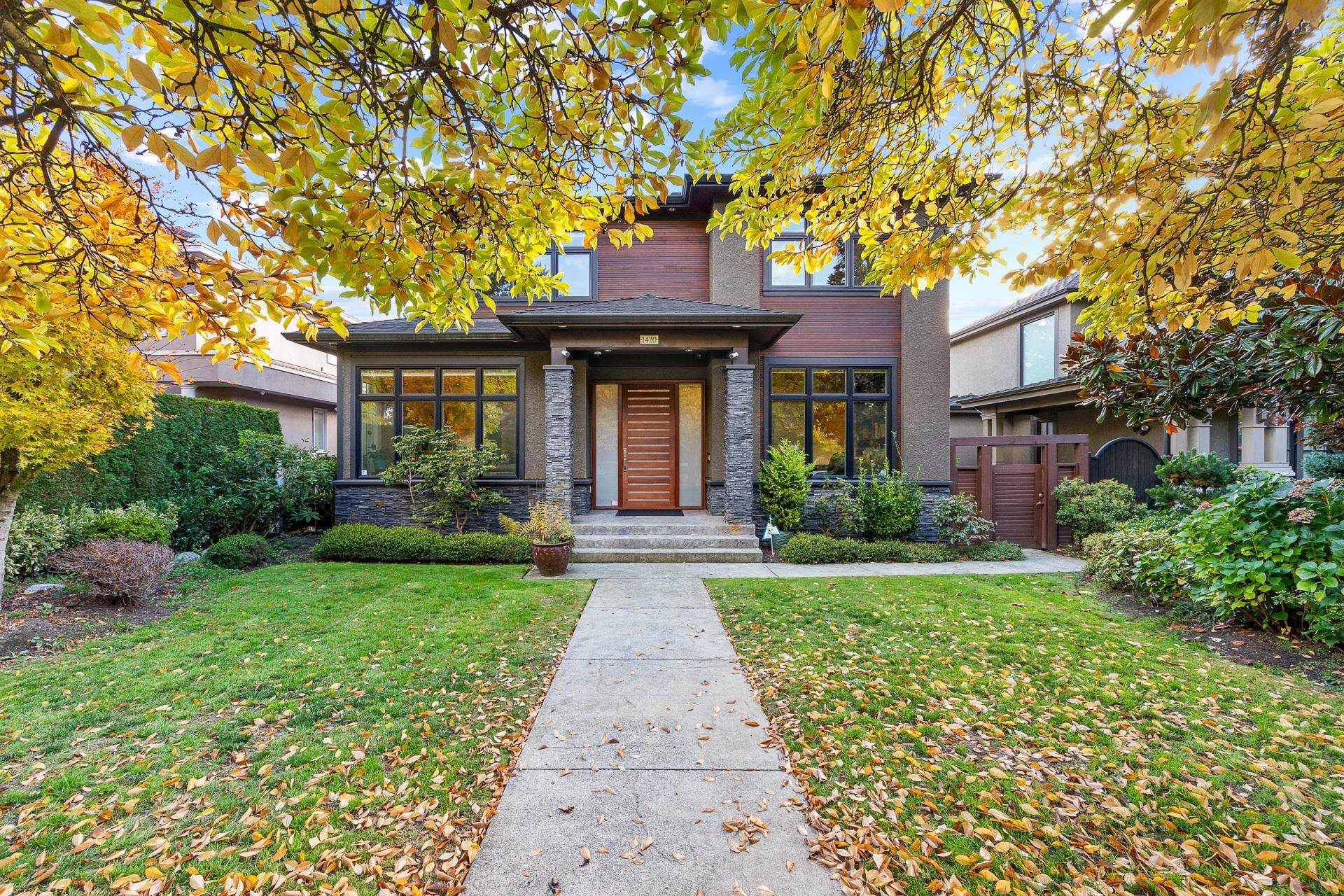 1420 W 54th Avenue, Vancouver