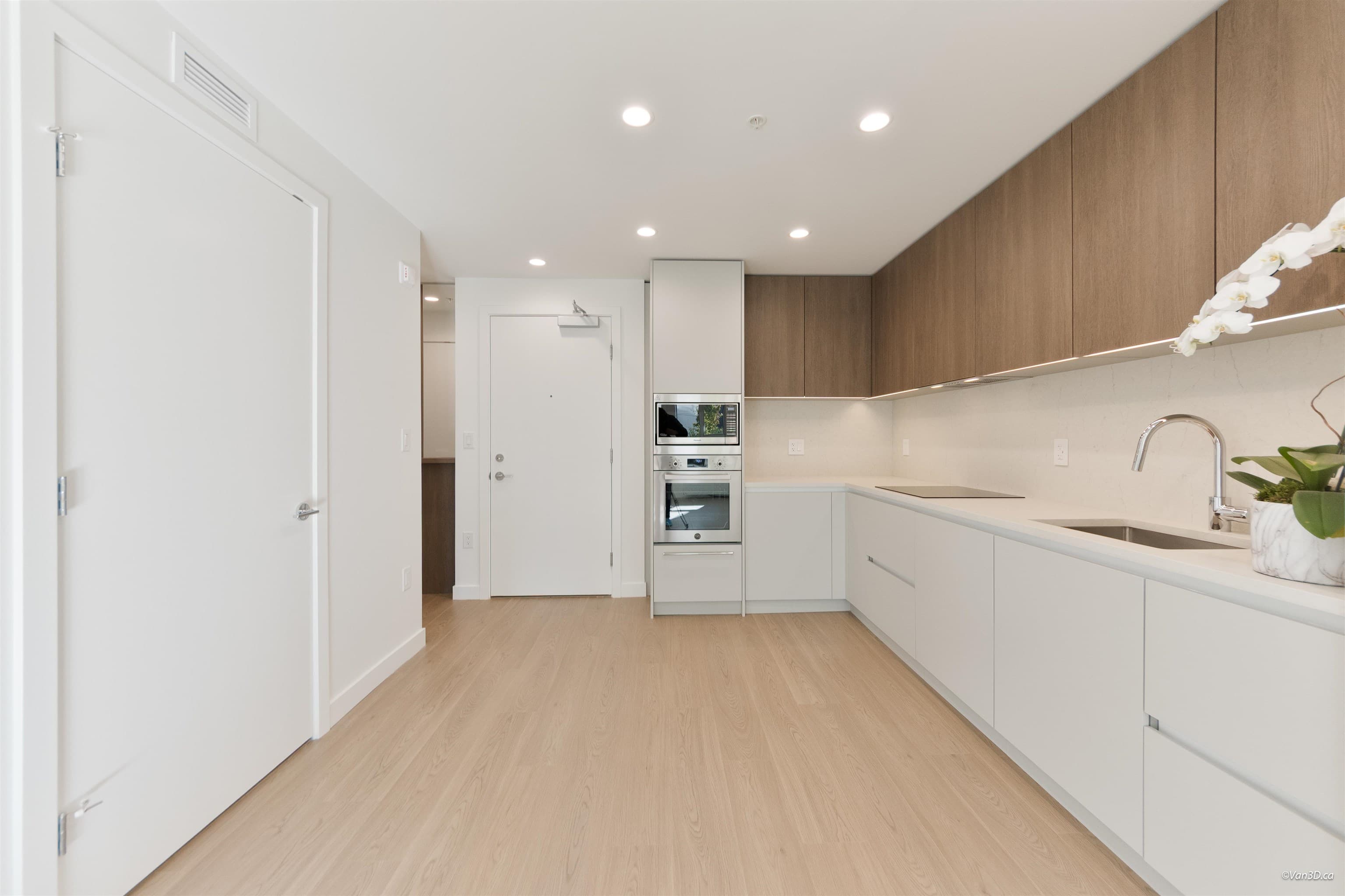 102 - 588 Harrison Avenue, Coquitlam