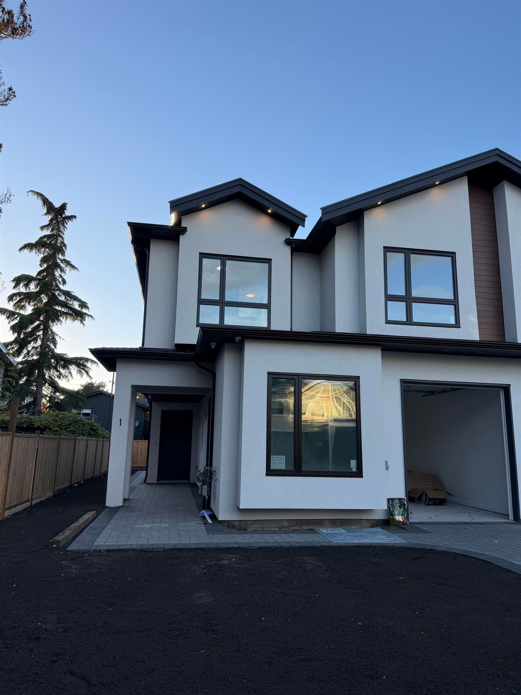 1 - 10111 Gower Street, Richmond
