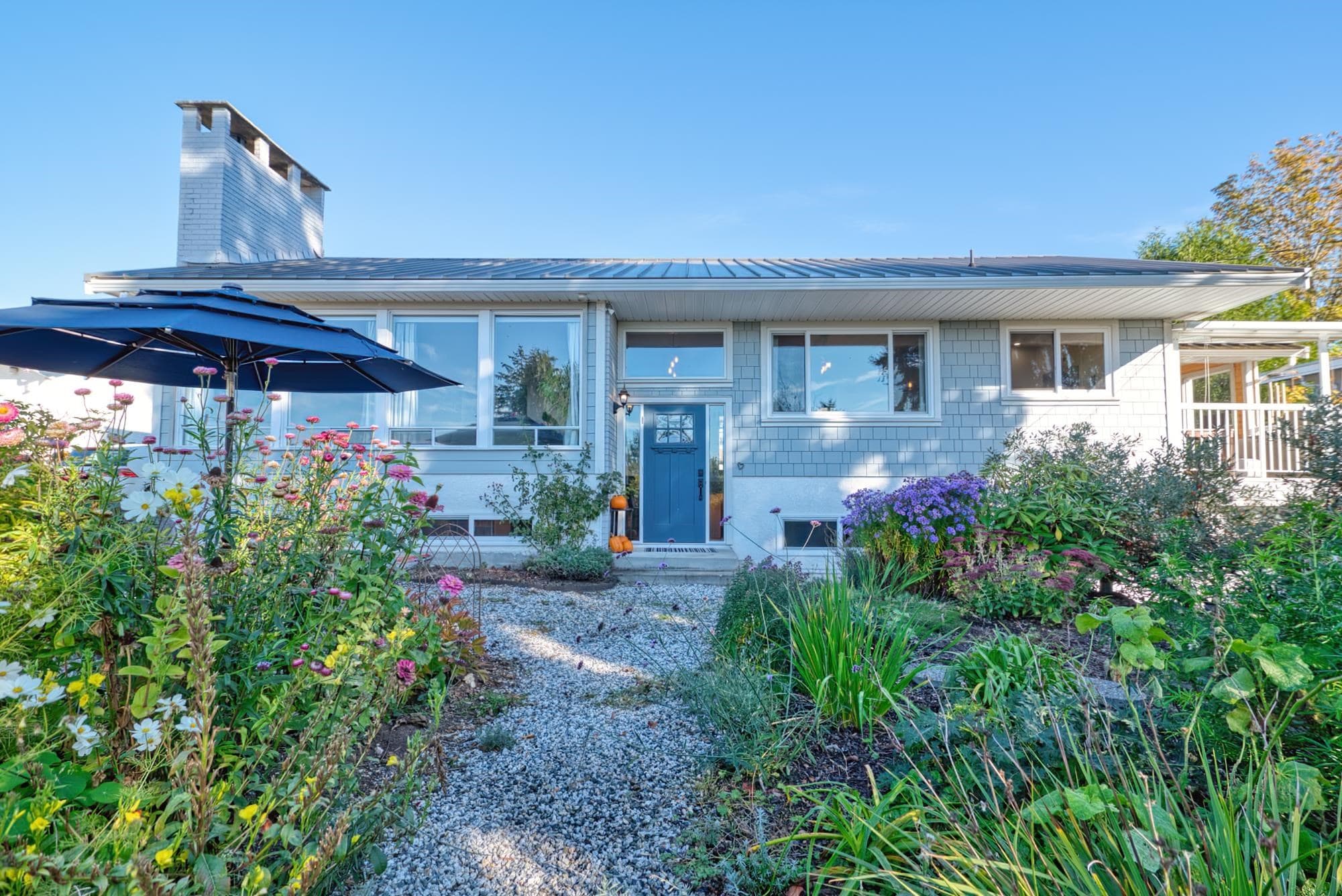 4770 Laurel Avenue, Sechelt