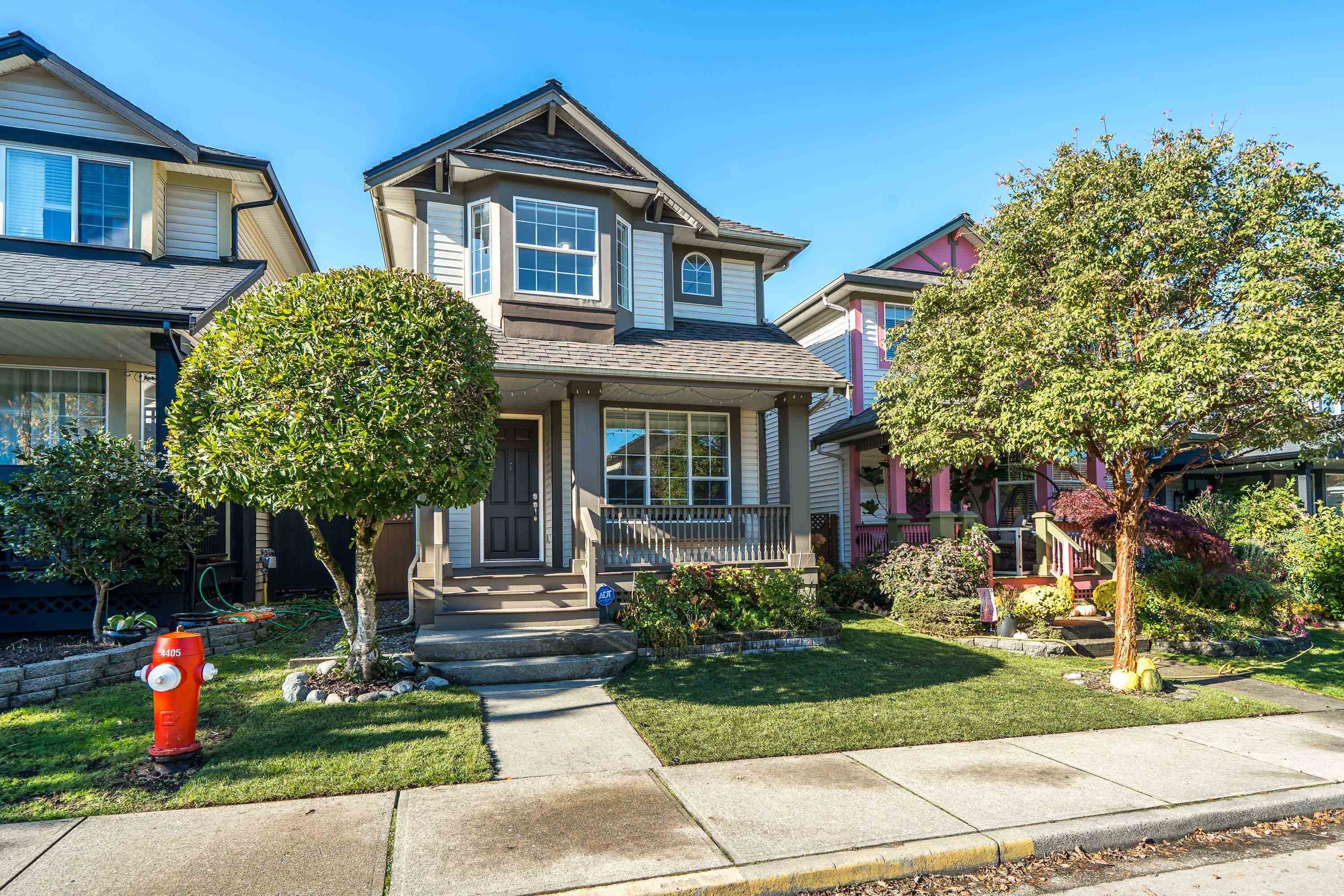 8669 207 Street, Langley