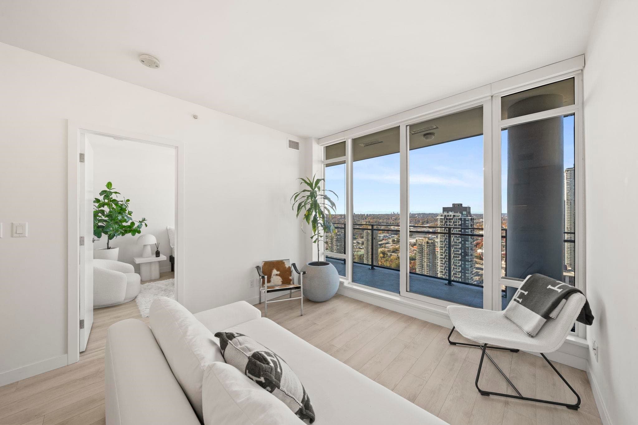 3601 - 2085 Skyline Court, Burnaby