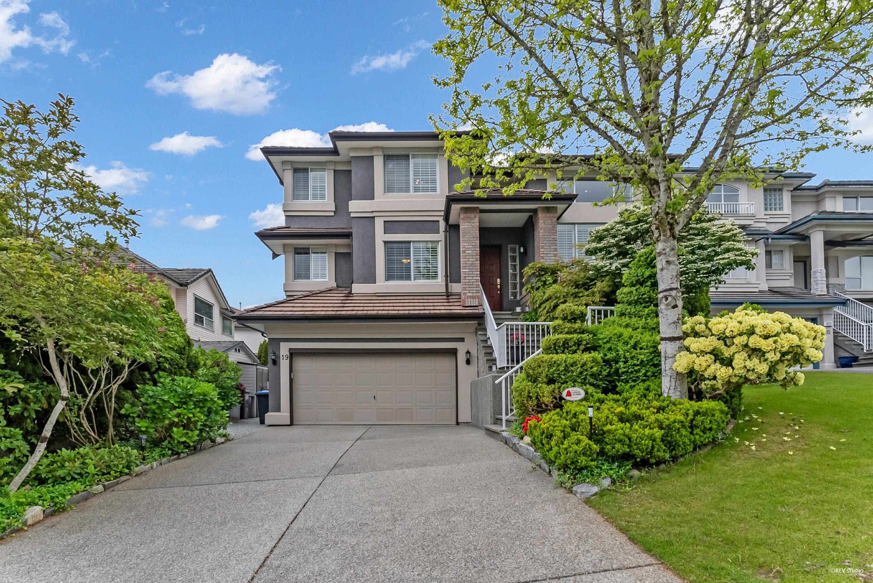 19 Linden Court, Port Moody