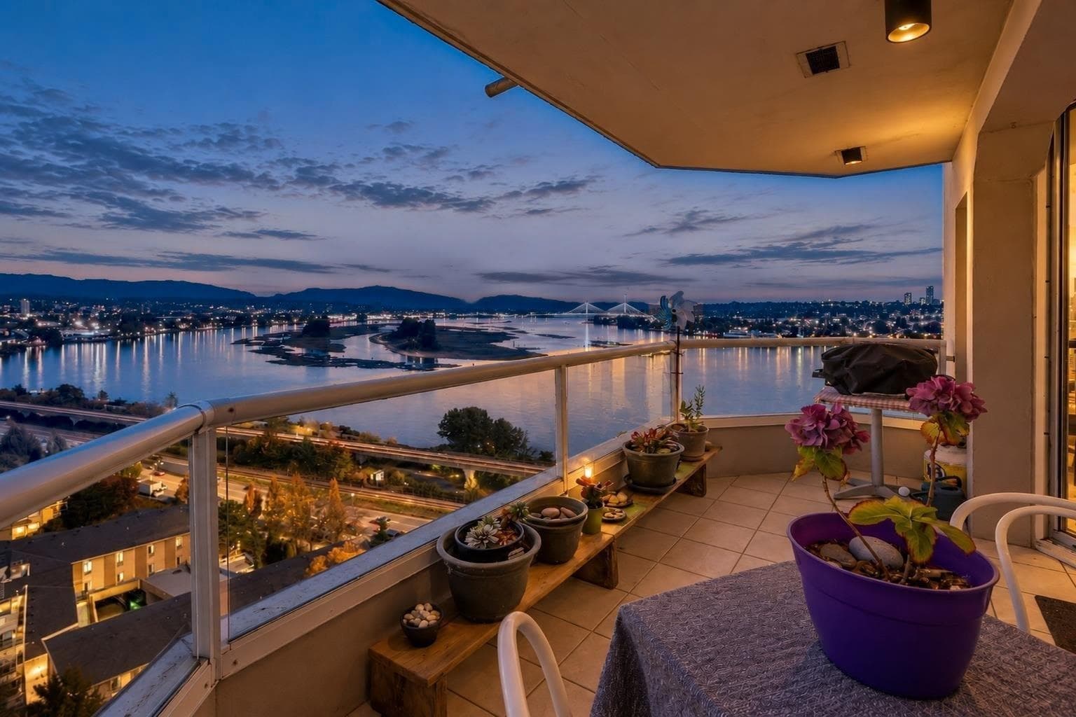 1603 - 69 Jamieson Court, New Westminster