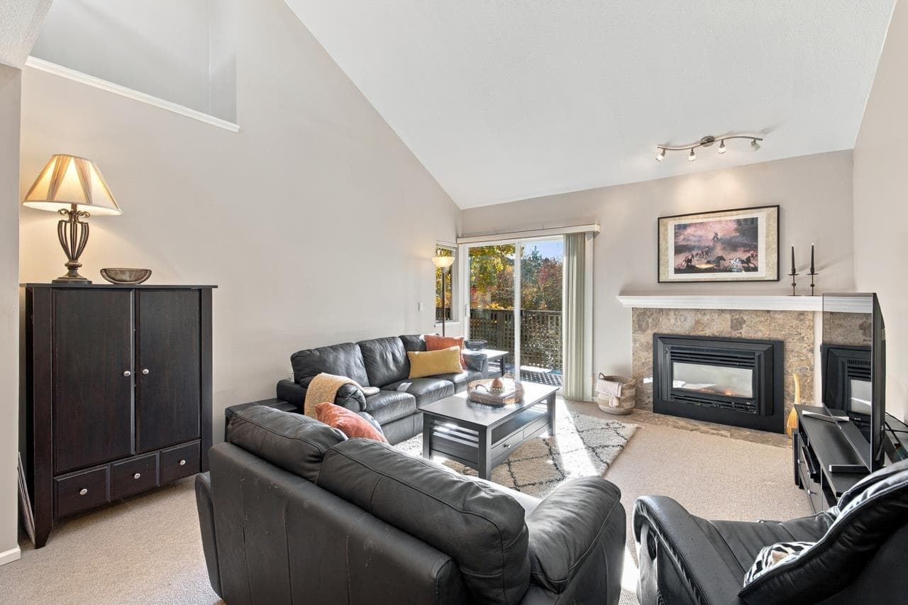806 Roche Point Drive, North Vancouver