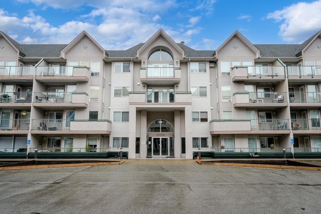 312 - 33738 King Road, Abbotsford